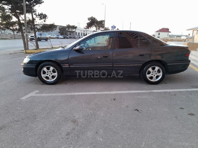 Opel Omega-5