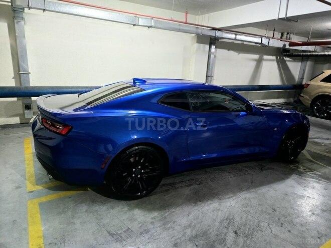 Chevrolet Camaro-16