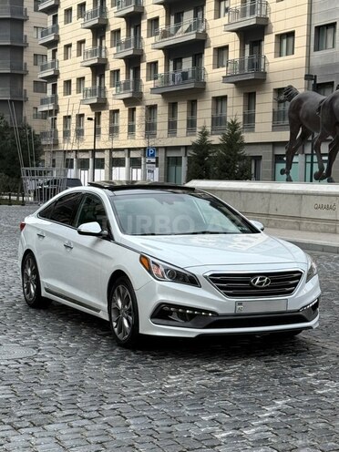 Hyundai Sonata-11