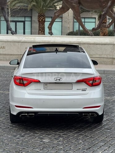 Hyundai Sonata-6