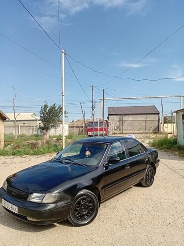 Kia Clarus-1