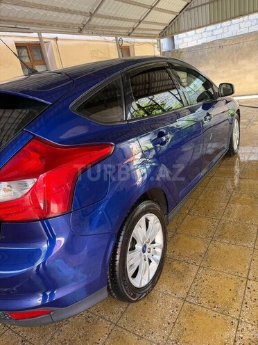 Ford Focus-4