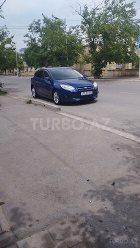 Ford Focus-10