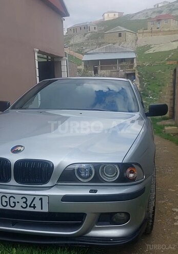 BMW 530-3