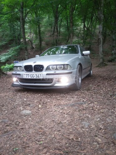 BMW 530-9