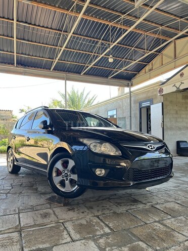 Hyundai i30-2