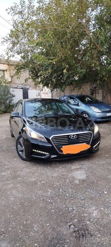 Hyundai Sonata-1