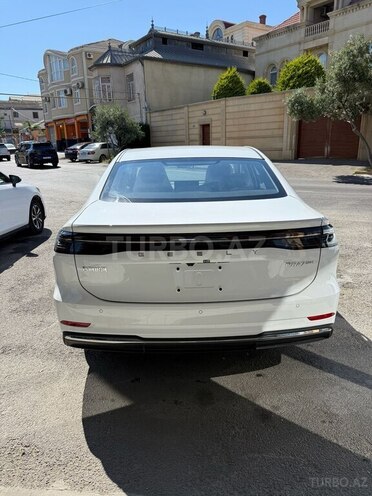 Geely Galaxy A7-9