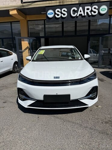 Geely Galaxy A7-1