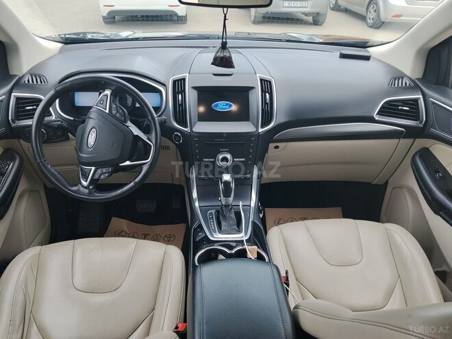 Ford Edge-9