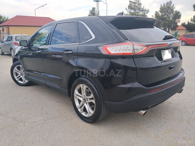 Ford Edge-11