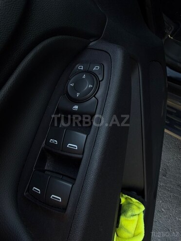 Chevrolet Equinox-8