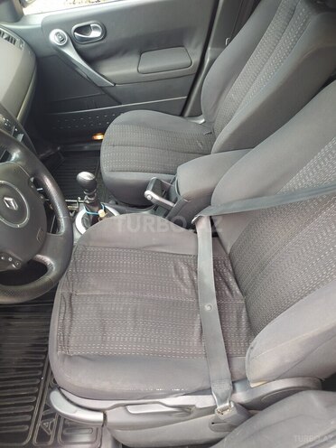 Renault Megane-9