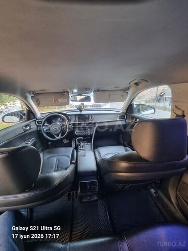 Kia K5-6
