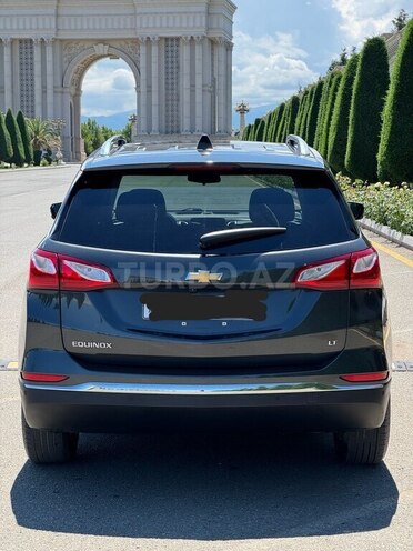 Chevrolet Equinox-2