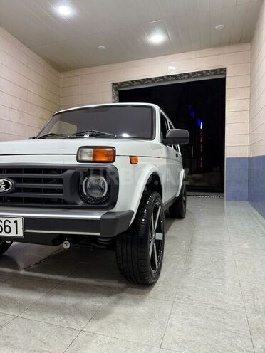 LADA (VAZ) Niva-2