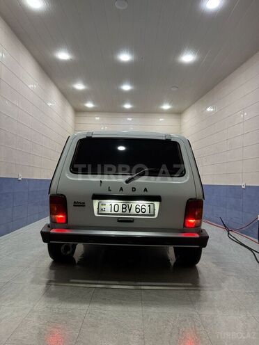 LADA (VAZ) Niva-6