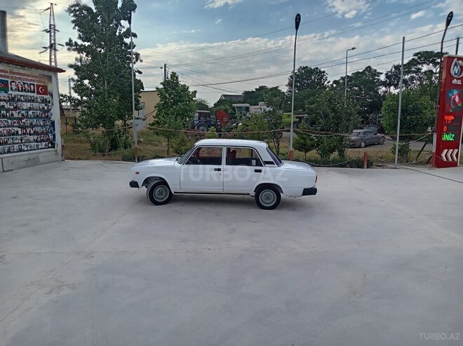 LADA (VAZ) 2107-10