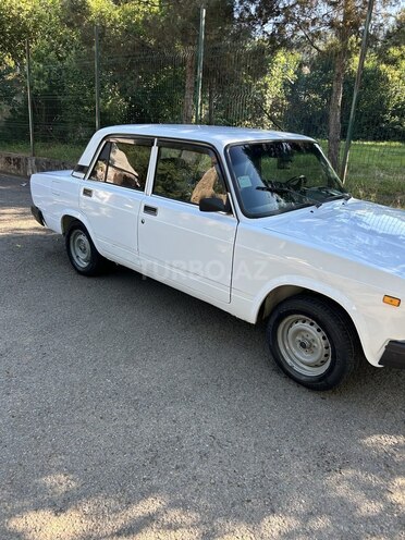 LADA (VAZ) 2107-3