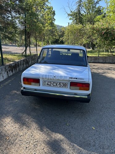 LADA (VAZ) 2107-4