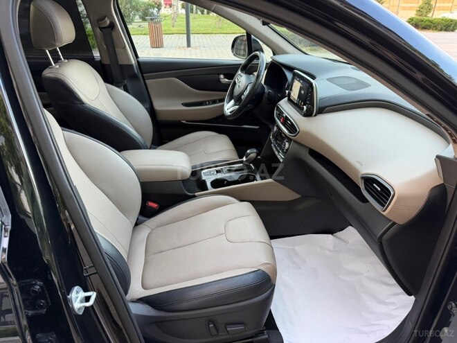 Hyundai Santa Fe-16