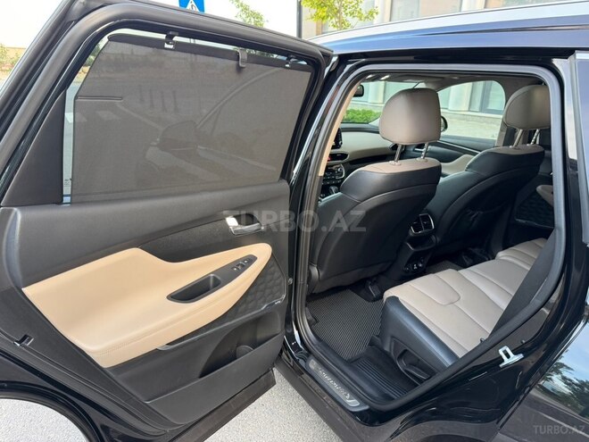 Hyundai Santa Fe-15