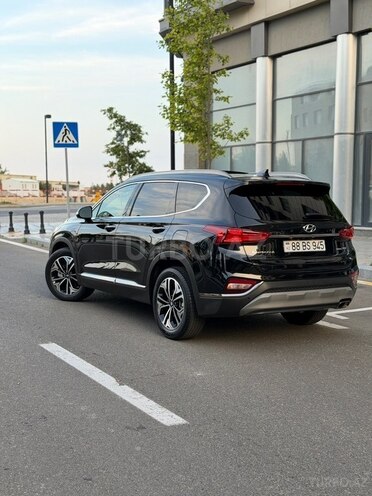 Hyundai Santa Fe-9