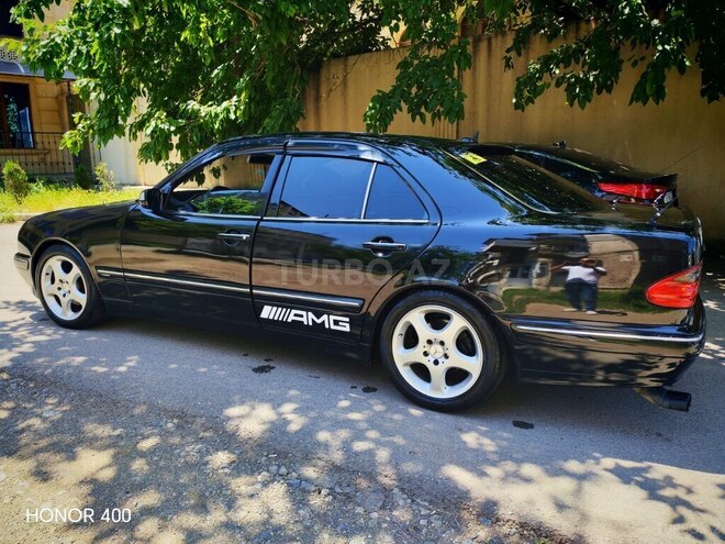Mercedes E 240-7