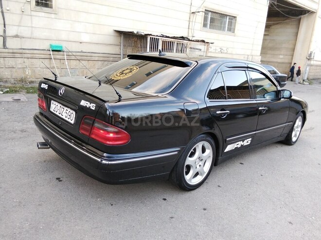 Mercedes E 240-14