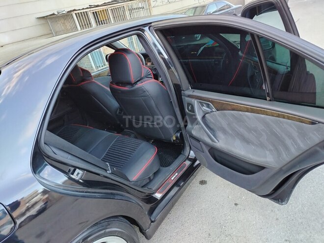 Mercedes E 240-20