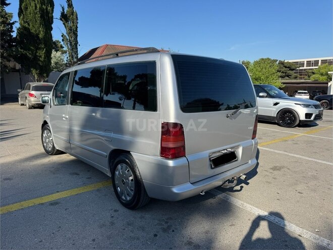 Mercedes Vito 112 CDI-6