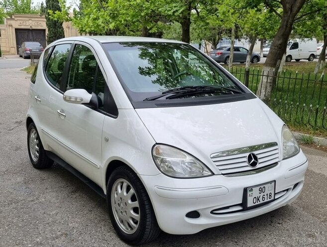 Mercedes A 160-1