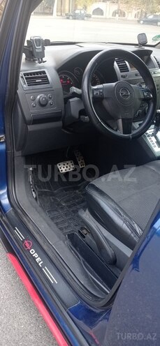 Opel Zafira-4