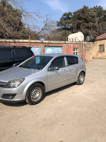 Opel Astra-2