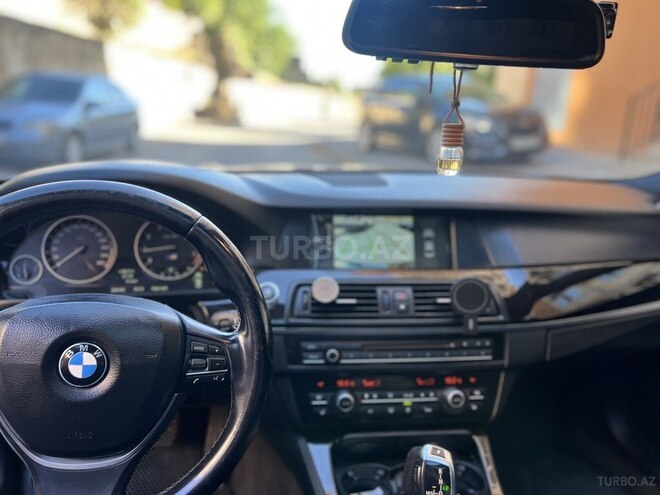 BMW 528-5