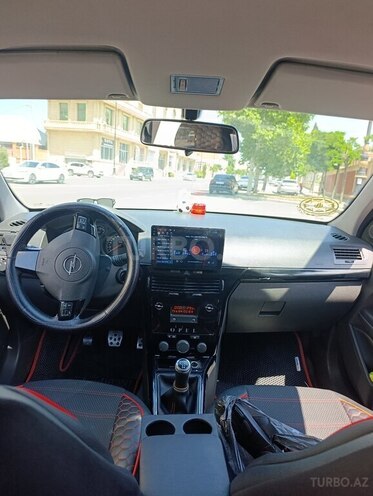 Opel Astra-2