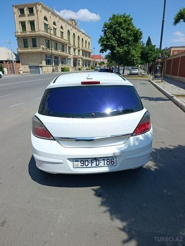 Opel Astra-3