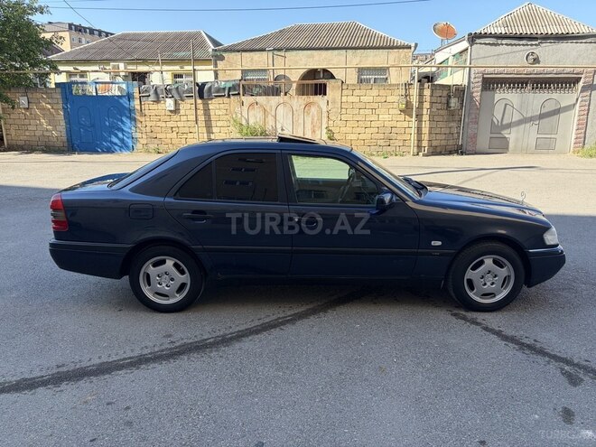 Mercedes C 200-4