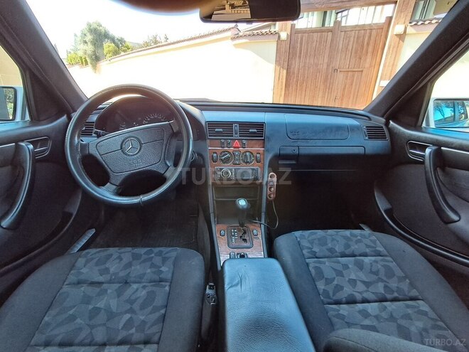 Mercedes C 180-3