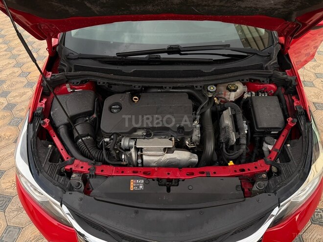 Chevrolet Cruze-19
