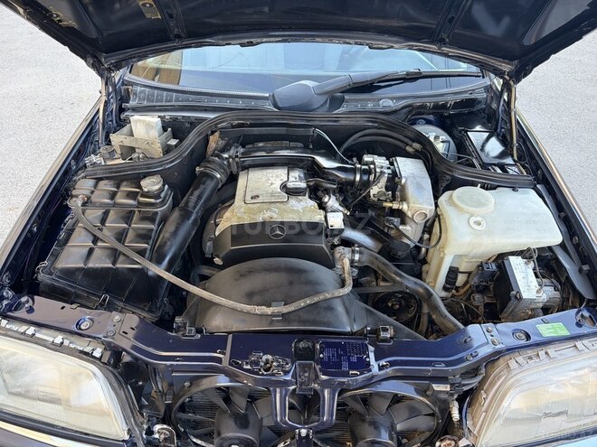 Mercedes C 200-13