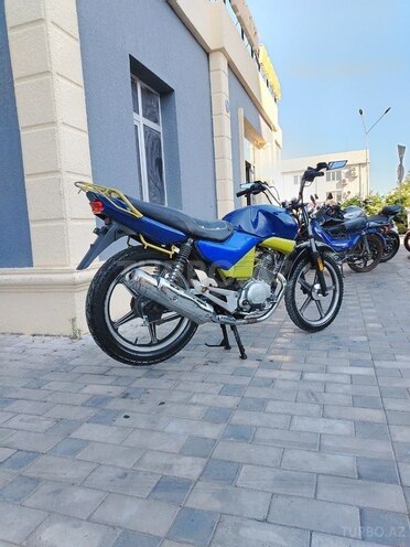 Yamaha YBR 125-7