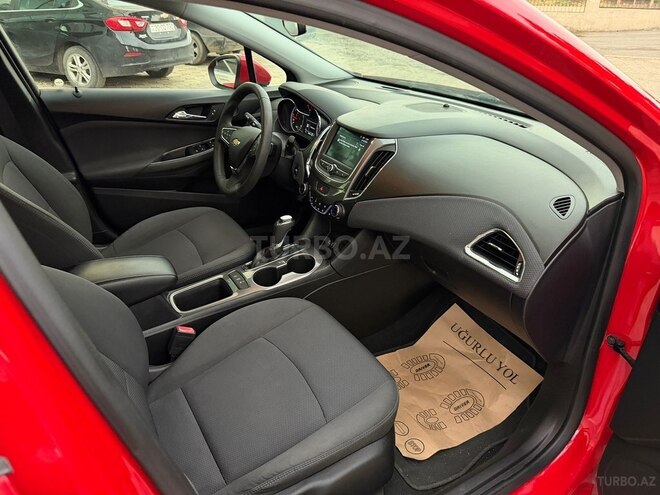 Chevrolet Cruze-16