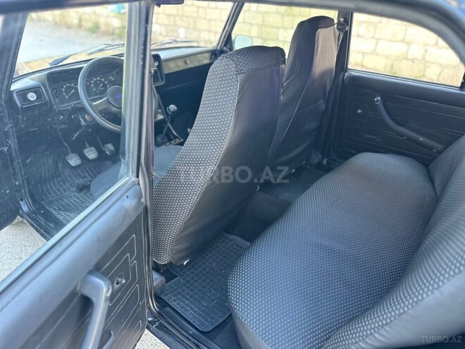 LADA (VAZ) 2107-8