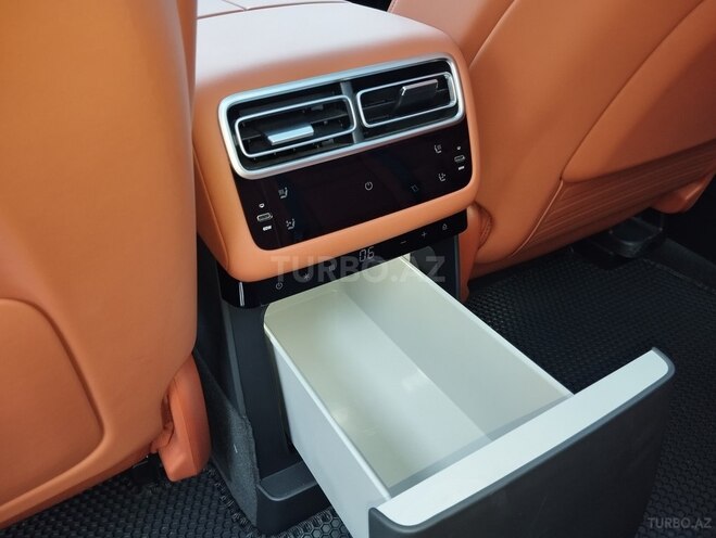 Li Auto L7-17