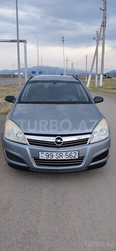 Opel Astra-2