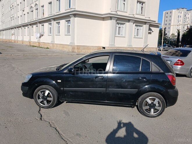 Kia Rio-3