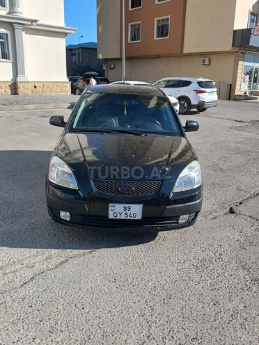 Kia Rio-1