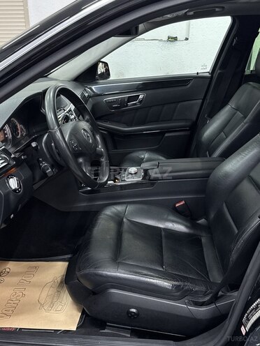 Mercedes E 350-16