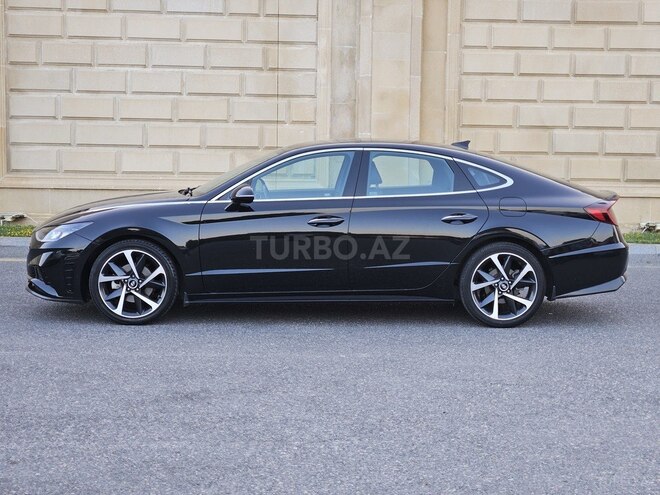 Hyundai Sonata-18